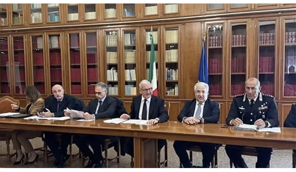 Lamezia Terme, il prefetto De Rosa: “Massima allerta e più controlli contro le intimidazioni”