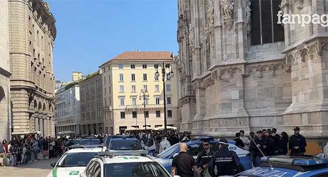 Si lancia dal Duomo di Milano: era il collega della donna scomparsa a Cinisello Balsamo