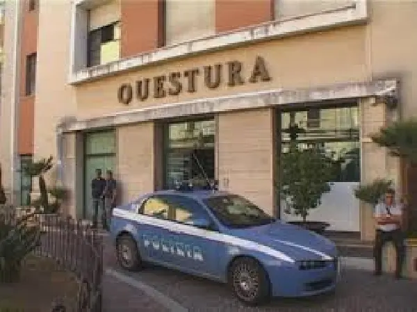 Catanzaro: arrestato per maltrattamenti e violenza sessuale sulla moglie, eseguita ordinanza di custodia cautelare