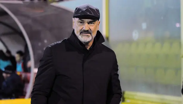 Esonero di Vivarini: Modesto e Gorgone in pole per la panchina del Pescara