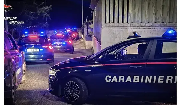 Arresti per estorsione nella Locride: imprenditore costretto a rinunciare a un appalto pubblico