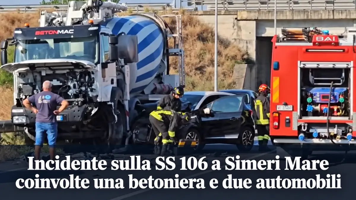 Incidente sulla SS106 a Simeri Mare coinvolte una betoniera e due automobili