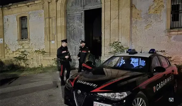 Tragedia a Mazara del Vallo: muore 14enne caduto dal tetto di un casolare, gravissimo un 13enne