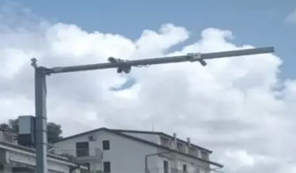 Querela contro il Sorpassometro in Calabria: dubbi sulla validità delle multe