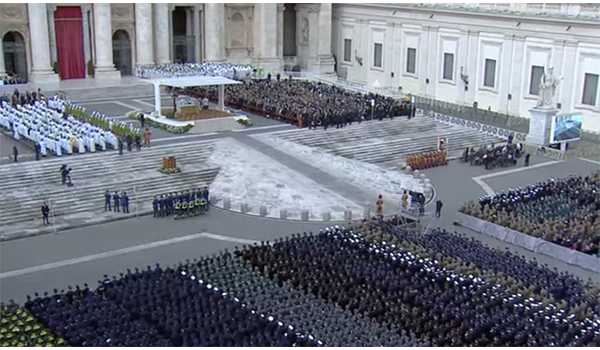 Giubileo 2025: Il Papa alle Forze armate - "Non lasciatevi sedurre dalle armi, difendete sempre la vita" (Video)