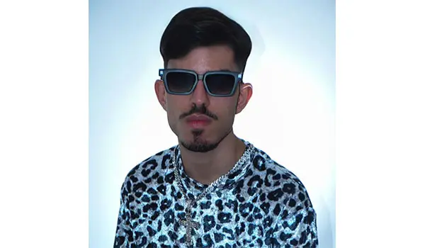 DannyZ, il rapper che ha imparato a camminare due volte, non si ferma più: "Tutto mio" è il suo nuovo singolo
