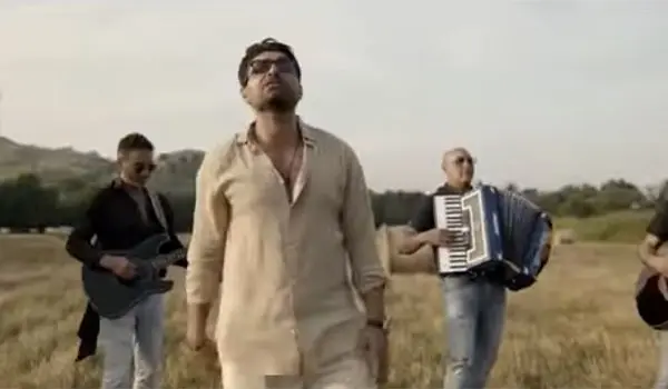 "Boom Boom Calabria Mia": una canzone tra amore, denuncia e speranza per la nostra terra (VIdeo)