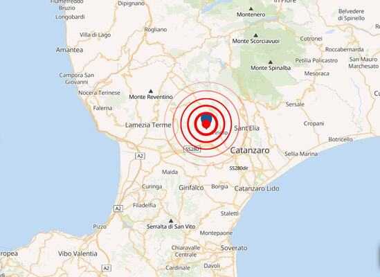 Sciame sismico nel Catanzarese, scuole evacuate e preoccupazione tra i cittadini