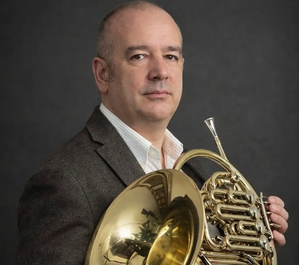 "Il Maestro riminese Alberto Cappiello parte per una tournée mondiale lunga tre mesi”