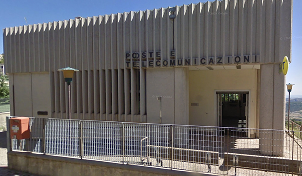Calabria: direttrice di Poste sospesa per presunta simulazione di rapina