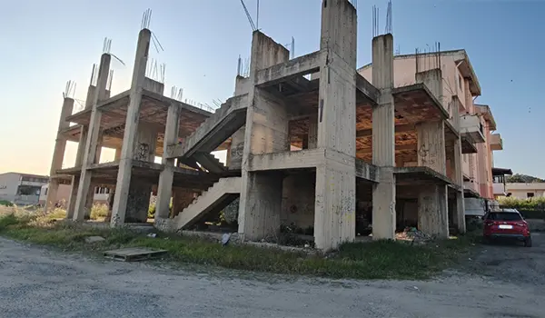 Botricello, immobile abbandonato acquisito al patrimonio comunale