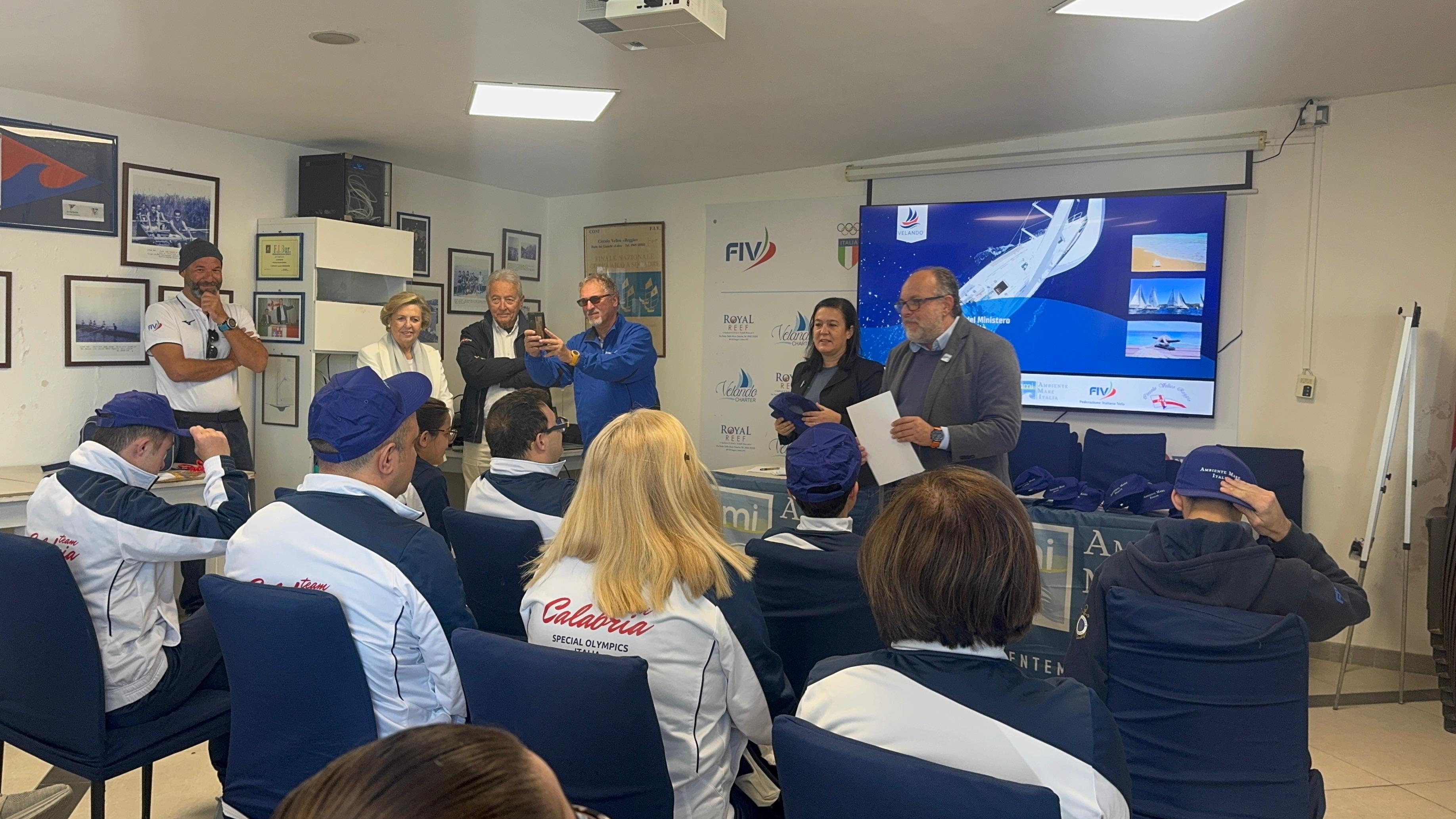 Si è conclusa a Reggio Calabria l’iniziativa “Velando”: due giorni di mare, sorrisi e inclusione