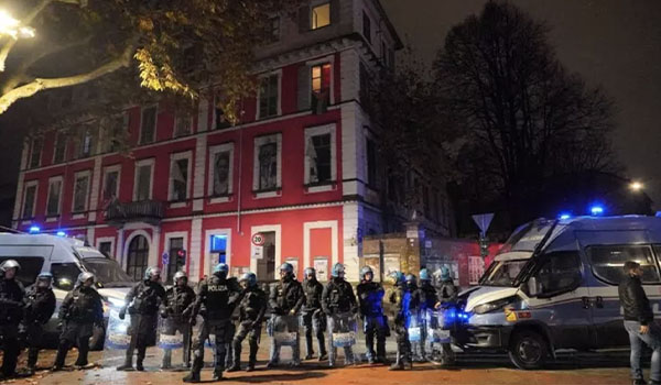 Blitz delle forze dell’ordine dopo gli assalti a La Stampa, OGR e Leonardo durante le manifestazioni pro Palestina