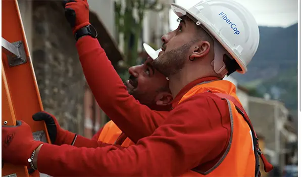 Fibra ottica FTTH a Taverna: il Sindaco Tarantino e FiberCop insieme per la digitalizzazione del territorio