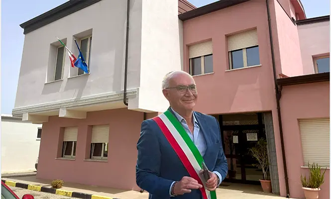 Addio al Sindaco Ferdinando Serratore di Jacurso: la comunità in lutto