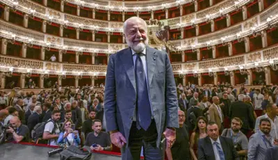De Laurentiis rifiuta l'offerta da 2,2 miliardi per il Napoli