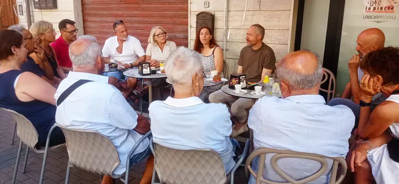 Nuovo appuntamento a Follonica, Daniela Castiglione incontra gli attivisti del territorio. Continua la fase di raccordo e ascolto avviata dalla Coordinatrice Provinciale del MoVimento 5 Stelle