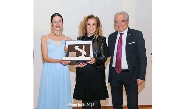 Premio Ambasciatore di Terre di Puglia: riconoscimento a Milano alla danzatrice pugliese Di Laura 