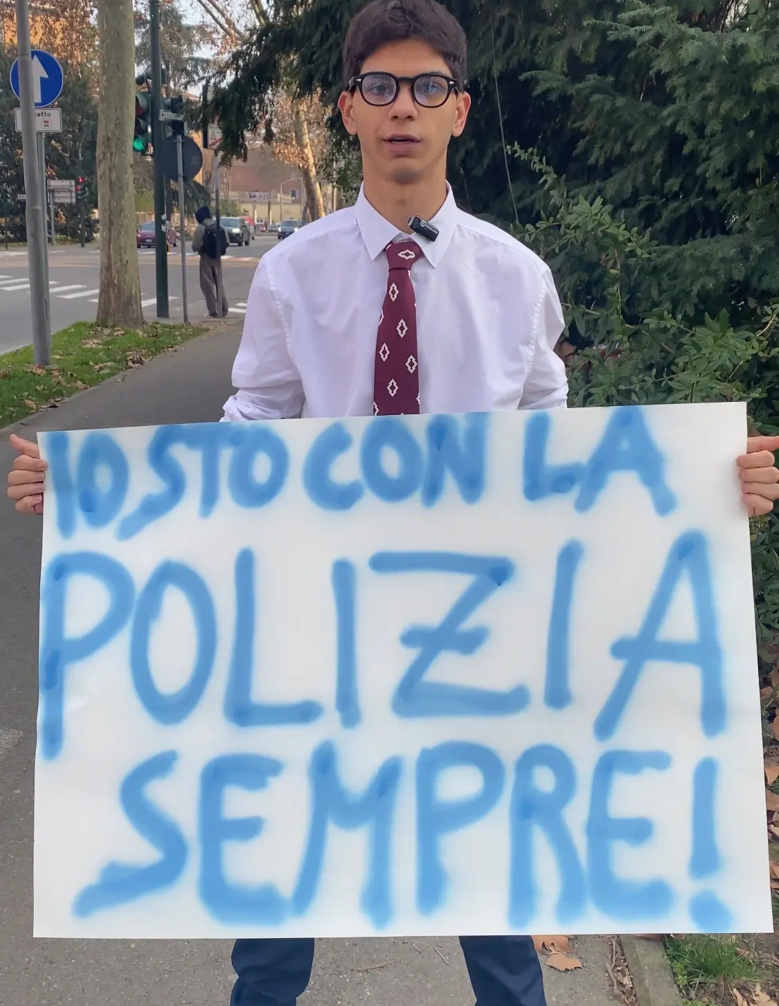 Eterno, della Lega: “Il poliziotto di Rogoredo deve pagare di più. Ma io sto con la polizia”
