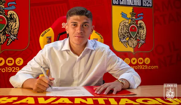 Calciomercato Catanzaro: Costantino Favasuli è ufficialmente un nuovo giocatore giallorosso