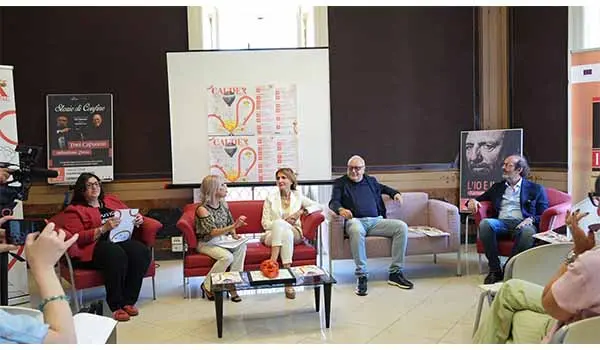 Presentato il Festival “Caudex – Visioni Letterarie”: tra gli ospiti Umberto Galimberti, Sigfrido Ranucci, Toni Capuozzo e Francesco Borgonovo e la poetessa Maram Al Masri