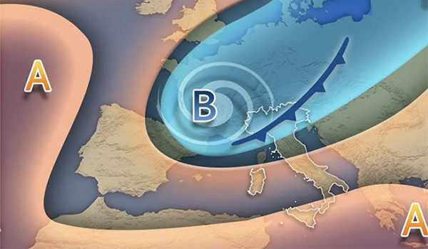 Previsioni Meteo Weekend: sabato da ombrelloni, domenica con l’ombrello. Poi piogge, temporali e crollo termico