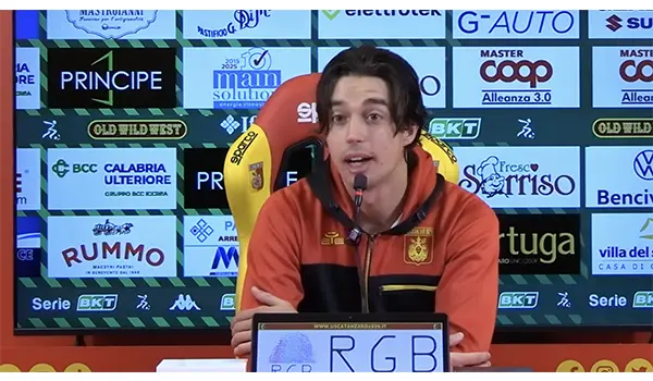 Frosinini segna il primo gol in Serie B: emozione e rammarico dopo Catanzaro – Frosinone 2-2. Video