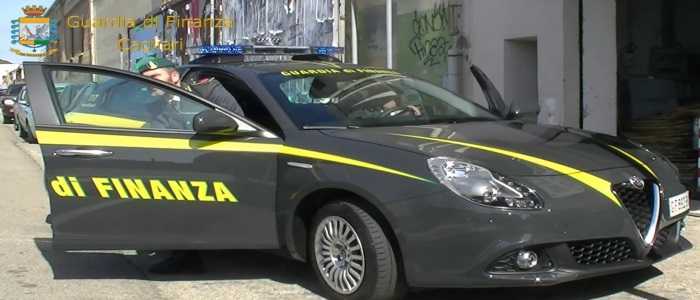 Arrestati in 9, tra amministratori e dirigenti del Comune Lecce