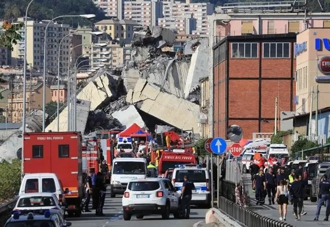 Ponte Morandi, Toninelli: "Per gli sfollati una casa entro novembre"
