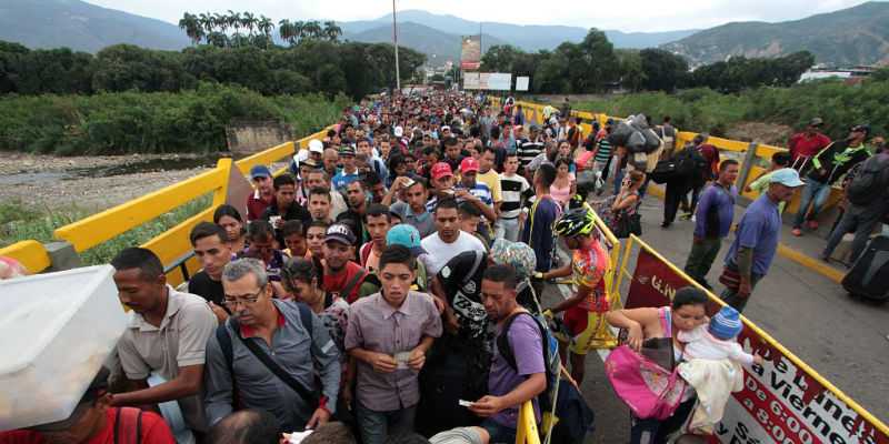 Venezuela, migranti in fuga: è emergenza in tutto il Sud America