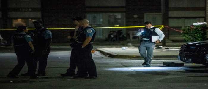 Usa: violenza a Chicago, 44 colpiti da proiettili, 5 morti