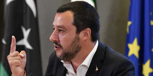 Salvini, duro attacco a Berlusconi: "Così il centrodestra finisce per colpa sua"