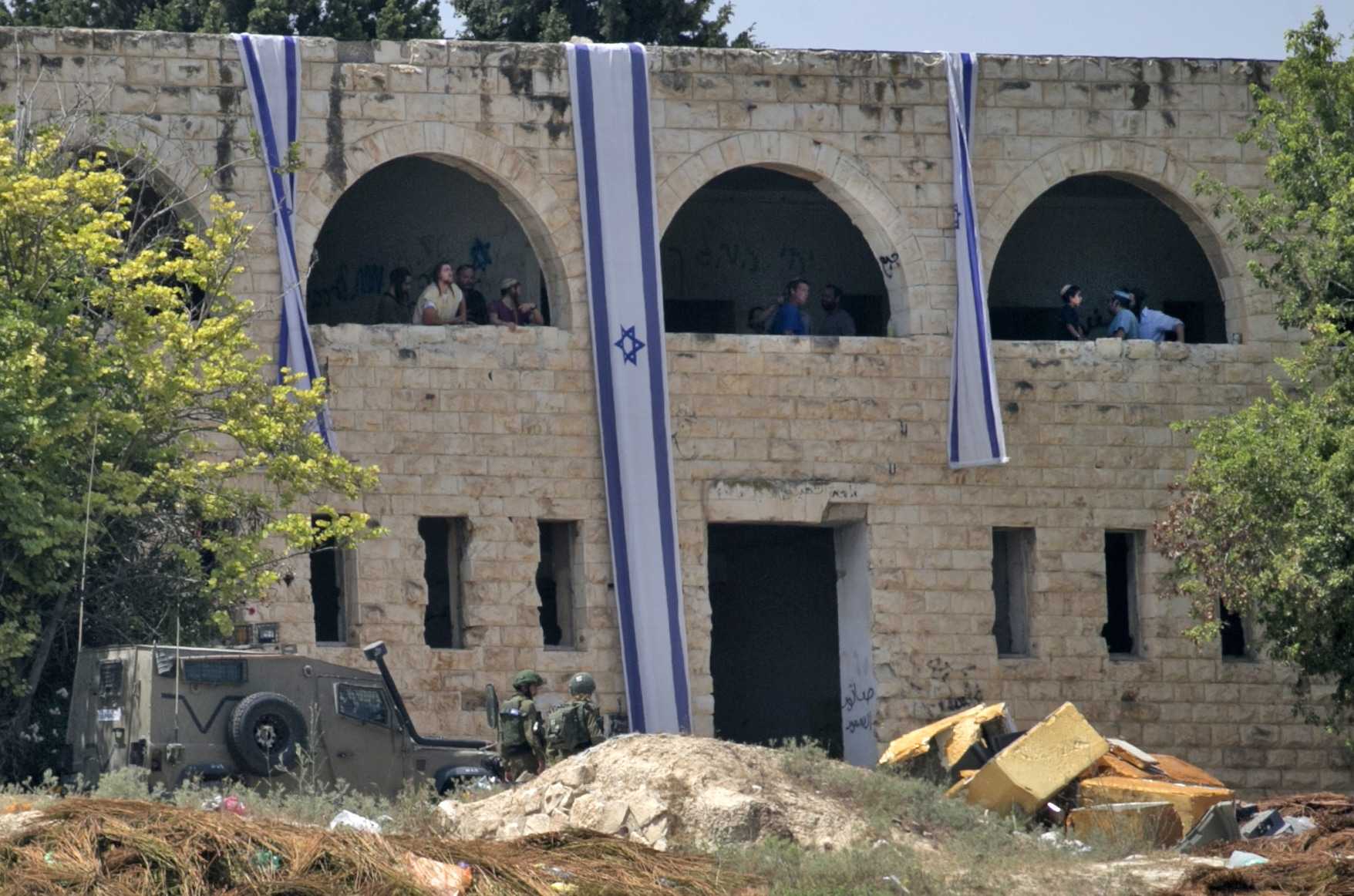 Medio Oriente, Israele costruirà 400 nuove case per coloni in risposta all'attacco di ieri