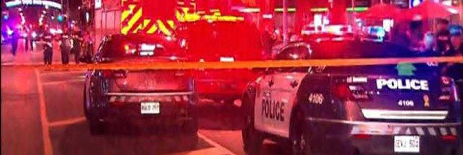 Toronto, apre il fuoco sui passanti: due morti e 14 feriti. Ucciso l'offender