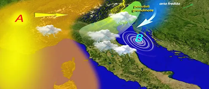 Meteo: oggi super-celle di grandine con serata tempestosa, previsione su Nord, Centro, Sud e Isole