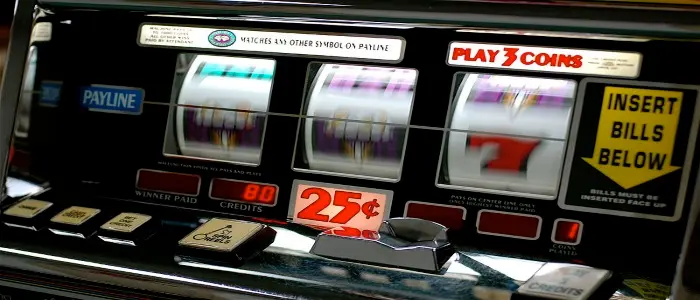 Controlli su gioco e scommesse, multe e sequestri nel foggiano