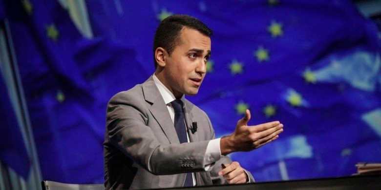 Di Maio: "Oggi è una giornata storica, taglieremo i vitalizi"