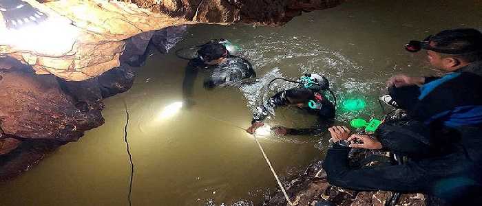 Tragedia in Thailandia, trovato nuovo cunicolo tra le grotte che potrebbe salvare i ragazzi