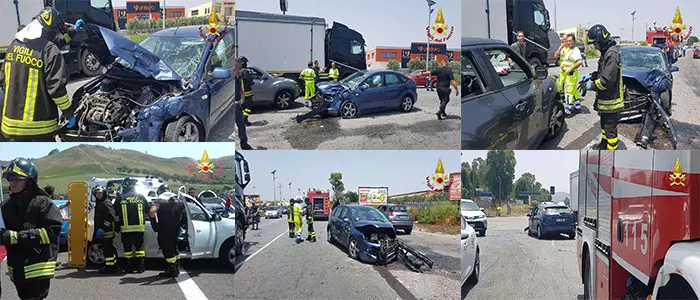 Incidenti stradali. SS 106, due incidenti quasi mortali, intervento tempestivo dei VVF (Foto)