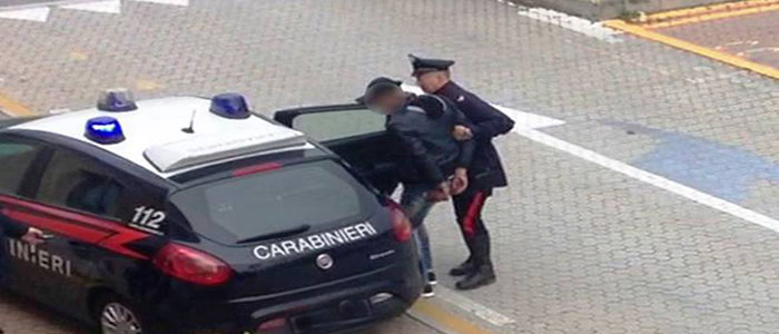 Droga: operazione Cc a Catania, quartiere San Cristoforo 27 arresti