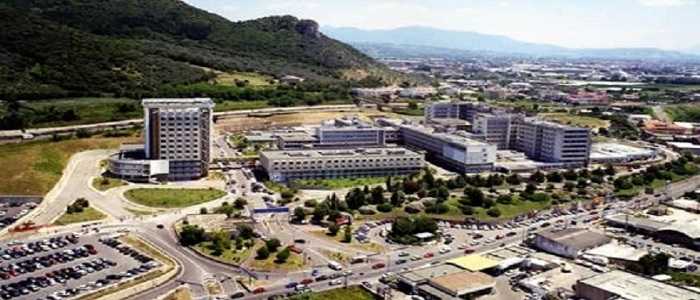 Tragedia in ospedale a Salerno: neomamma si suicida