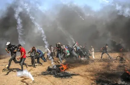 Israele: colpiti 5 terroristi