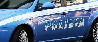 Morto con colpi arma da taglio a Modena, inchiesta per omicidio