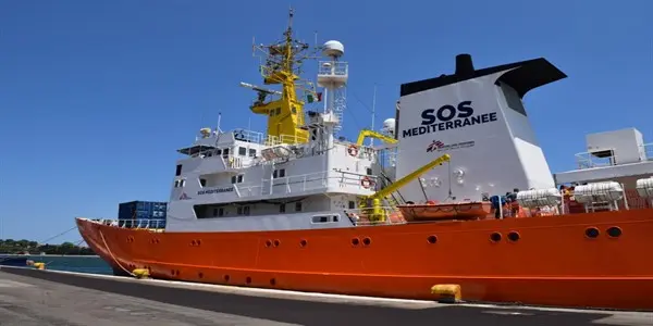 Aquarius: a trasportare i migranti a Valencia saranno anche navi italiane