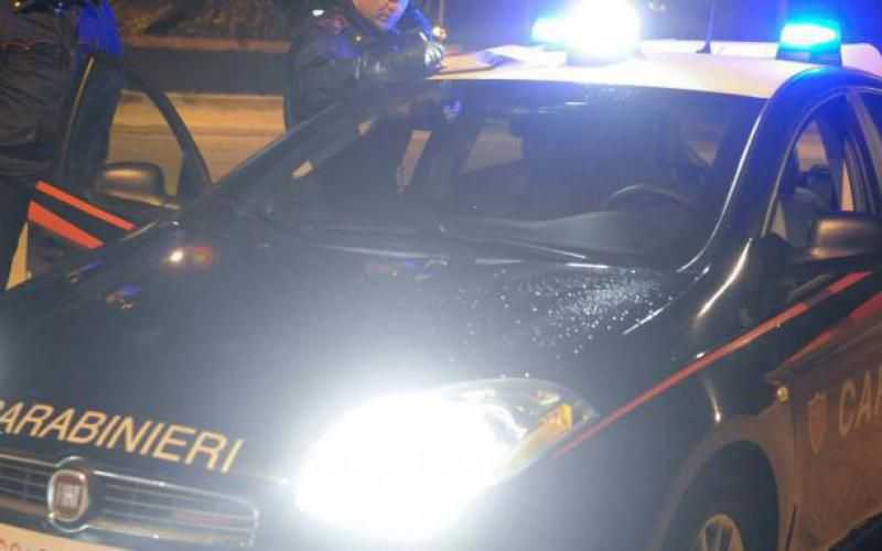 Bologna, picchia la ex moglie e i due figli: condannato a un anno e mezzo di carcere