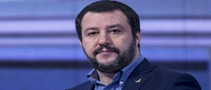 Salvini: stop al business dell'immigrazione clandestina
