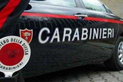 Piacenza, uccide la moglie con tre coltellate alla gola