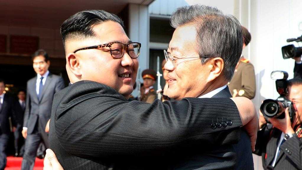 Summit a sorpresa tra Kim e Moon. Incontro USA-Corea del Nord di nuovo possibile