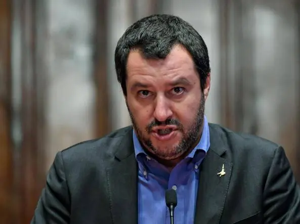 Salvini: "La Lega ha già fatto passi indietro. Stasera indicheremo i nostri ministri a Conte"
