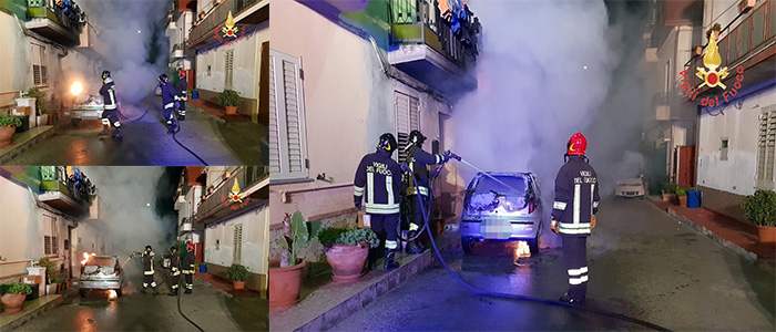 Notte di Panico a Botricello, persone ferite o intossicate, incendio autovettura intervento dei VVF
